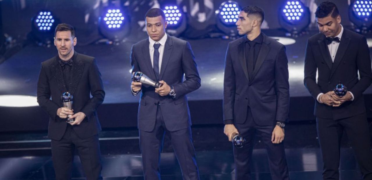 Așa arată voturile României pentru Gala FIFA The Best 2022! Pe cine au ales căpitanul și selecționerul naționalei_1