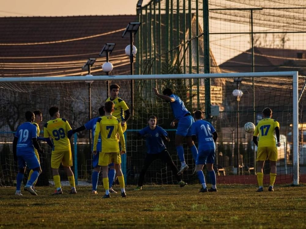 ”Edjouma de Ezeriș”! Echipa din Liga 3 care face transferuri cu nume: au semnat și Piquionne și Brathwaite_7