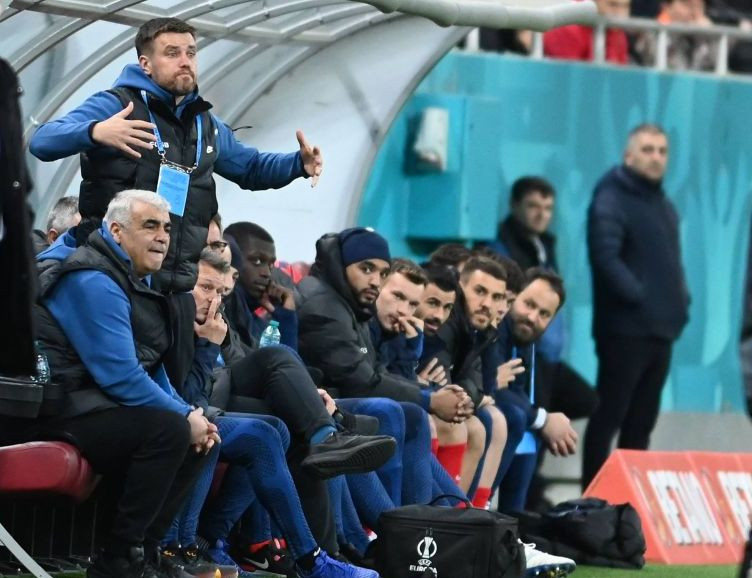 FRF taie &icirc;n carne vie! C&acirc;te meciuri a fost suspendat Mihai Pintilii și ce amendă trebuie să plătească &rdquo;delegatul&rdquo; lui FCSB