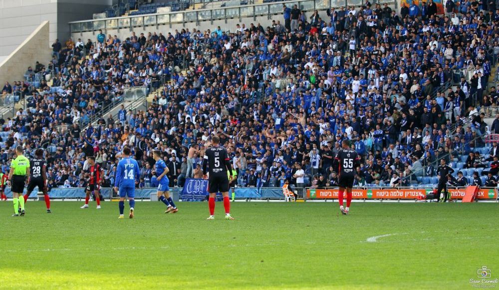 Campionatul în care mai mult de jumătate dintre echipe poartă același nume! Atacantul cu un gol într-un an în România se luptă pentru titlul de golgheter_18