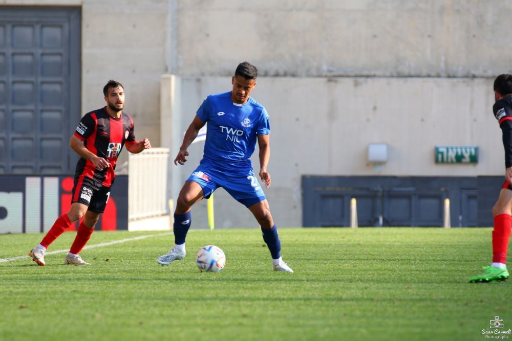 Campionatul în care mai mult de jumătate dintre echipe poartă același nume! Atacantul cu un gol într-un an în România se luptă pentru titlul de golgheter_14
