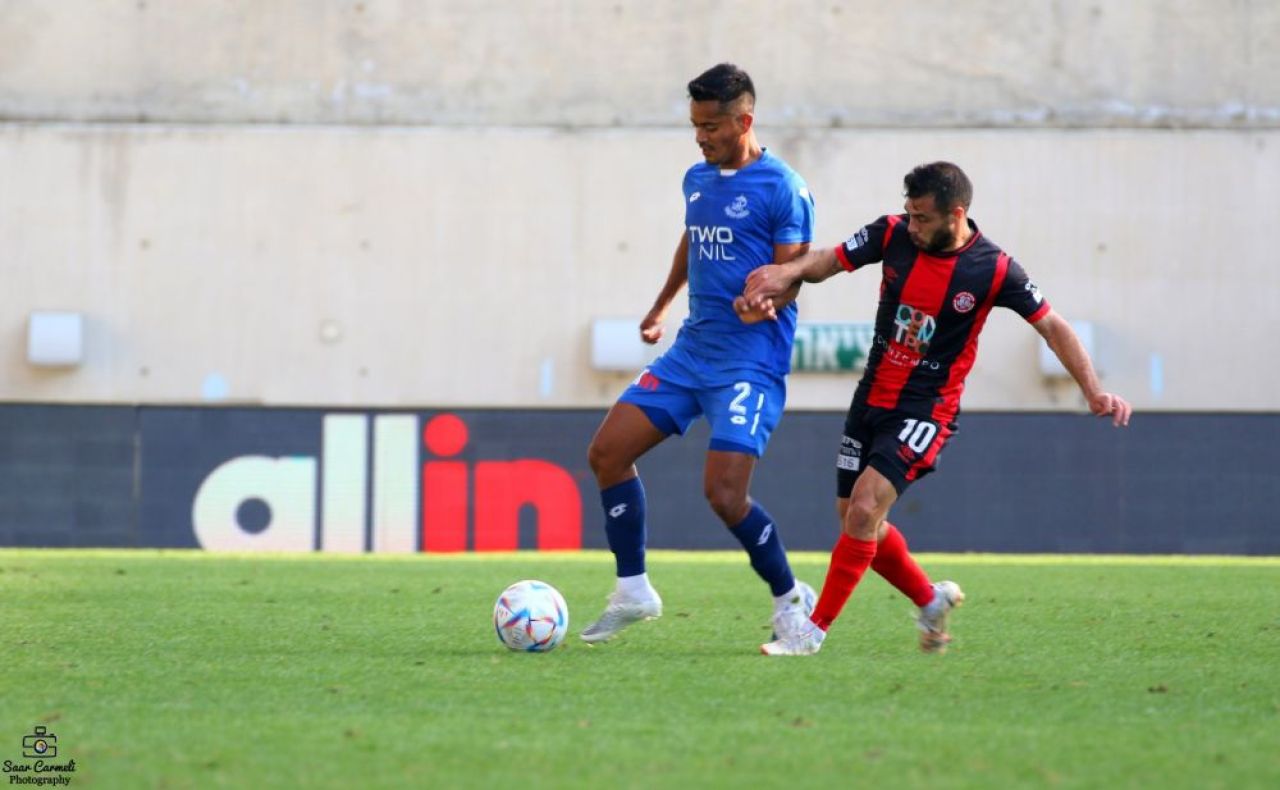 Campionatul în care mai mult de jumătate dintre echipe poartă același nume! Atacantul cu un gol într-un an în România se luptă pentru titlul de golgheter_15