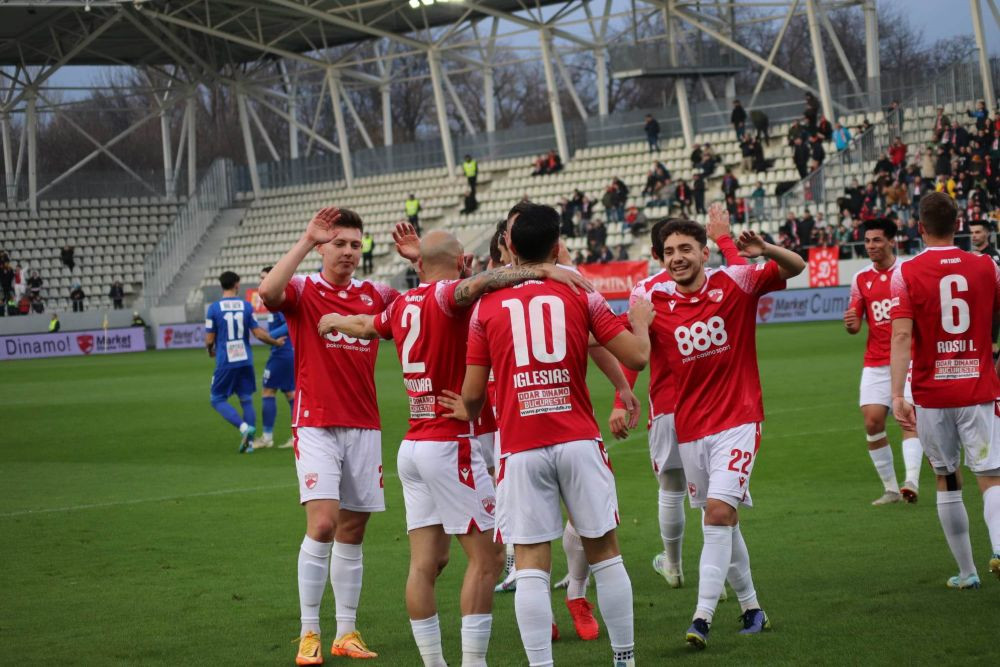 &Icirc;ncă un sold-out?! Biletele pentru Dinamo - Oțelul Galați se v&acirc;nd ca p&acirc;inea caldă!