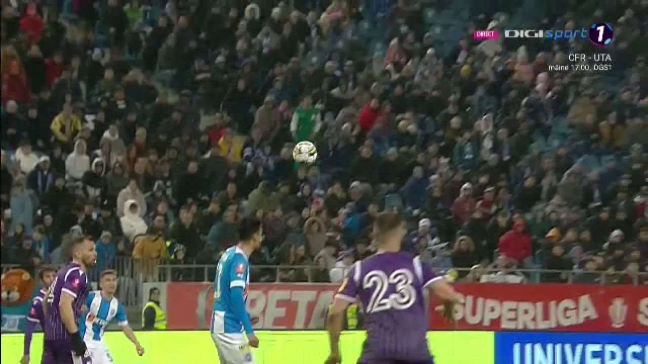Ce a fost în capul lui?! Hențul penibil comis de Tofan în Universitatea Craiova - FC Argeș_2