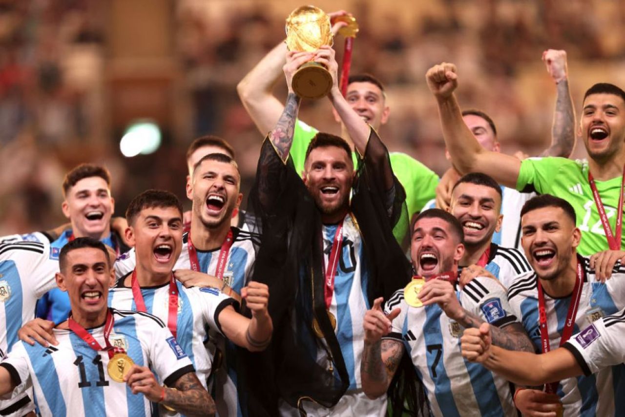 Cadoul spectaculos pregătit de Lionel Messi pentru echipa Argentinei. Investiția ajunge la aproape 200.000 euro_12