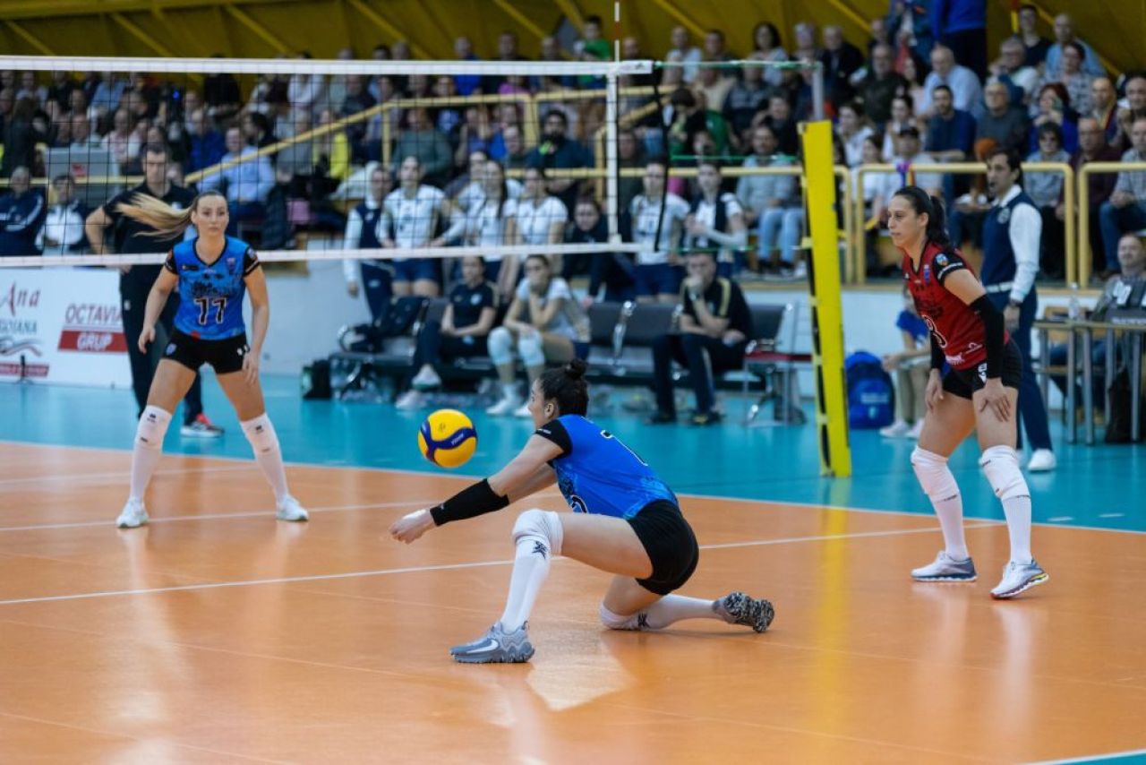 CSM Lugoj s-a calificat în finala Cupei Challenge! Echipa de volei se află la cel mai bun sezon din istorie_7