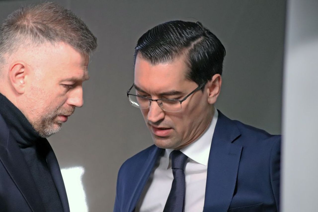 Echipamentul și produsele de marketing ale echipei naționalei vor putea fi cumpărate din 125 de magazine din toată țara!_12