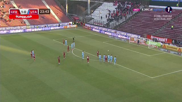 Ce a putut să strige crainicul stadionului după ce Ciprian Deac a irosit un penalty în CFR - UTA_2