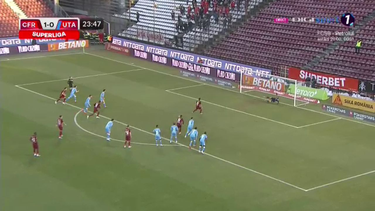 Ce a putut să strige crainicul stadionului după ce Ciprian Deac a irosit un penalty în CFR - UTA_28