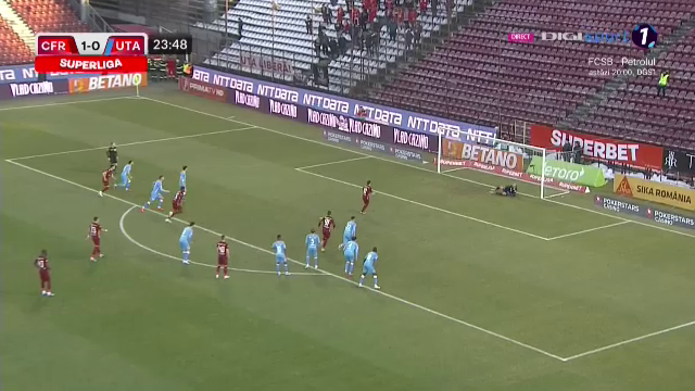 Ce a putut să strige crainicul stadionului după ce Ciprian Deac a irosit un penalty în CFR - UTA_29