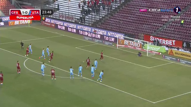 Ce a putut să strige crainicul stadionului după ce Ciprian Deac a irosit un penalty în CFR - UTA_33