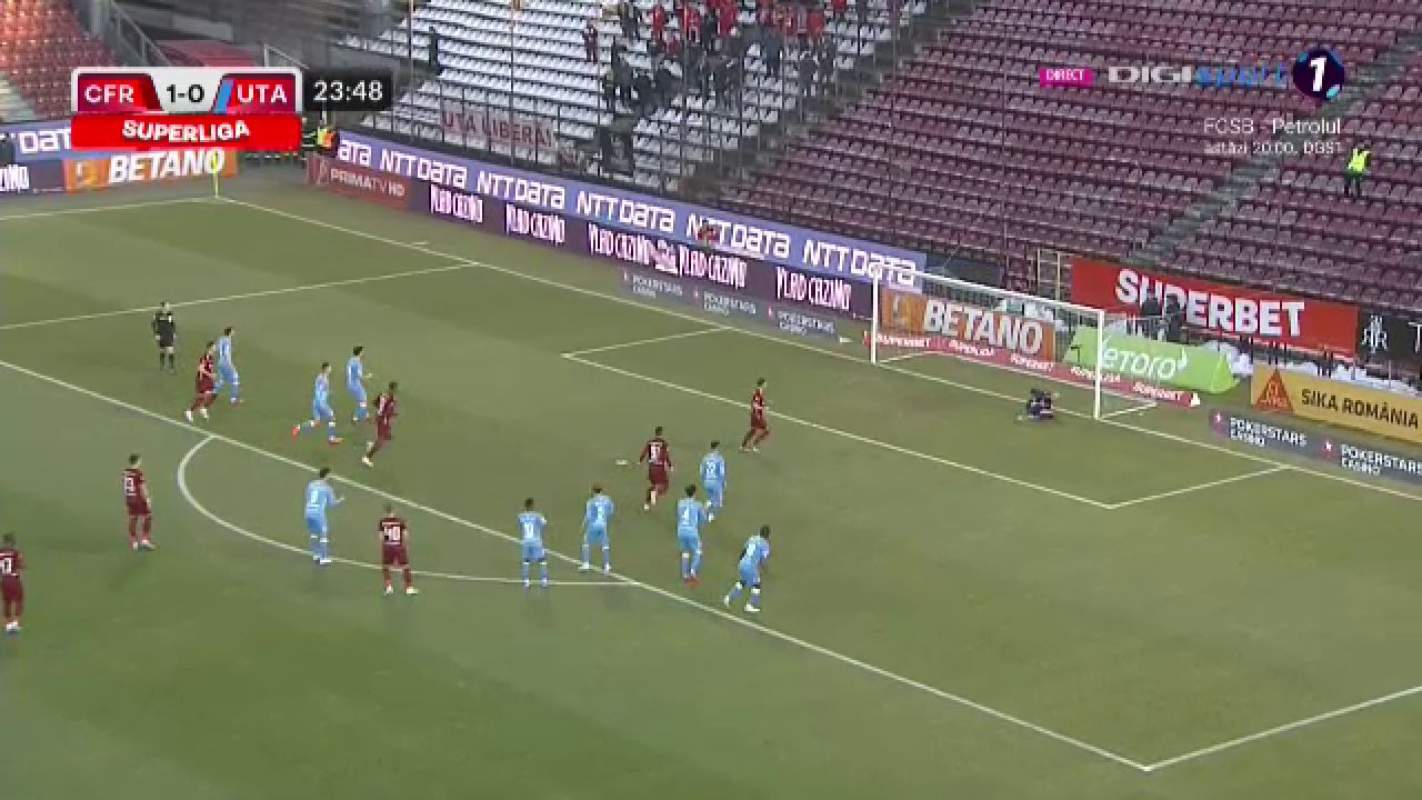 Ce a putut să strige crainicul stadionului după ce Ciprian Deac a irosit un penalty în CFR - UTA_33