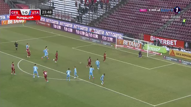 Ce a putut să strige crainicul stadionului după ce Ciprian Deac a irosit un penalty în CFR - UTA_37
