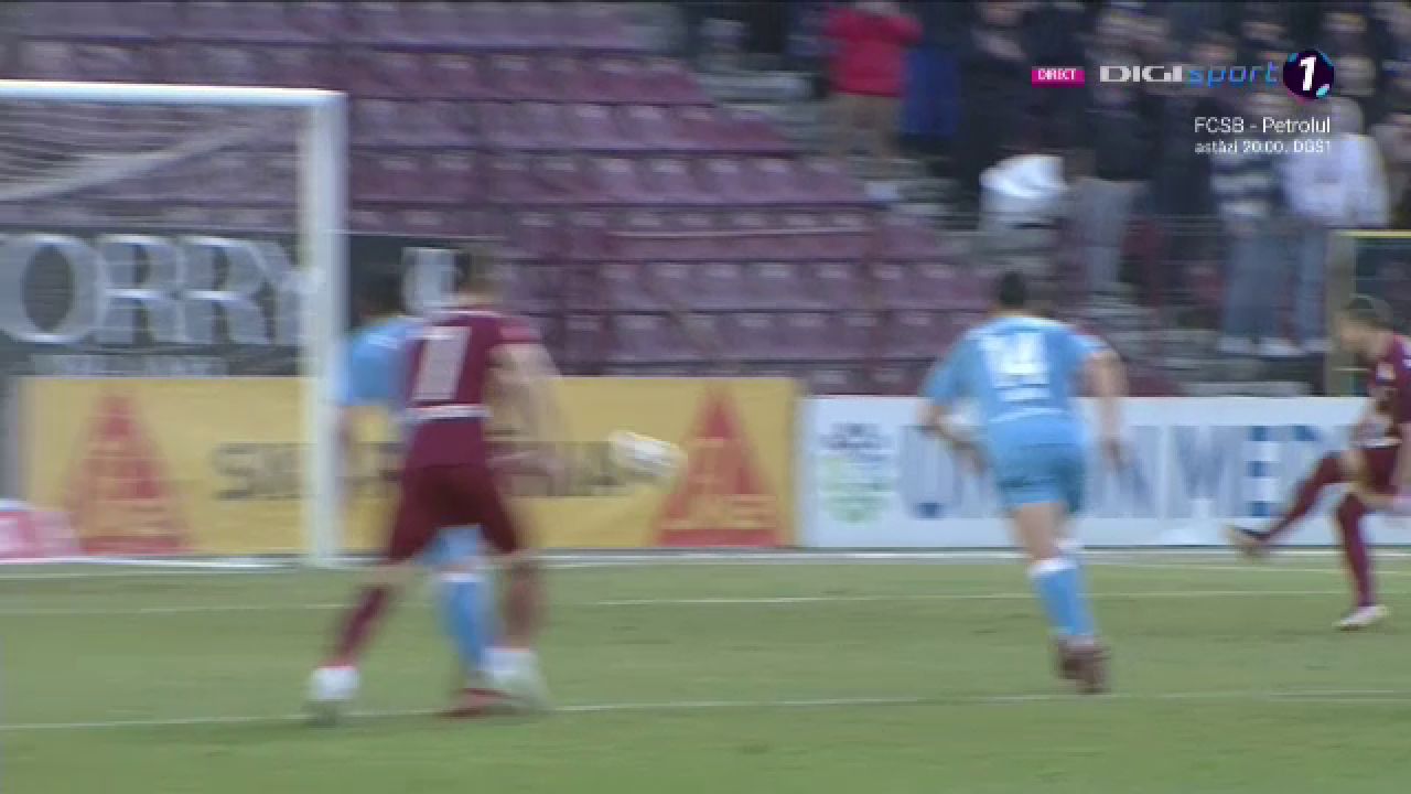 Ce a putut să strige crainicul stadionului după ce Ciprian Deac a irosit un penalty în CFR - UTA_46
