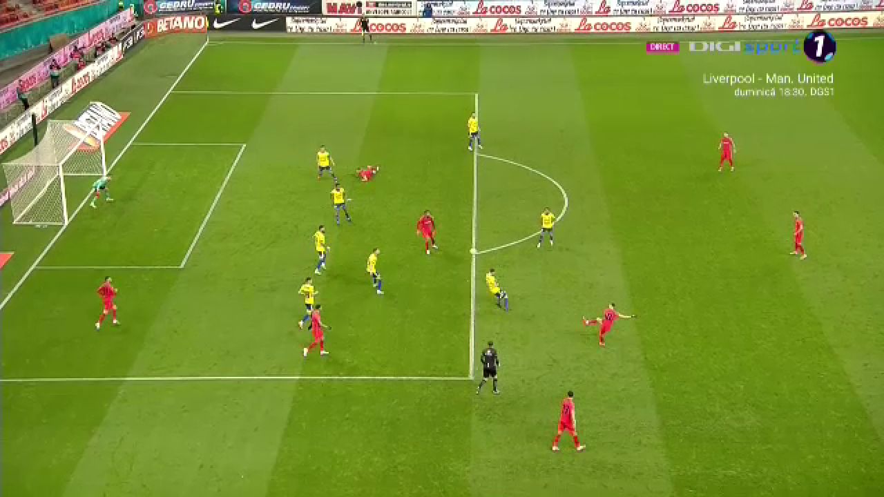 A văzut la Neymar? Octavian Popescu a încercat un gol spectaculos. Vâlceanu a respins cu mare dificultate_4