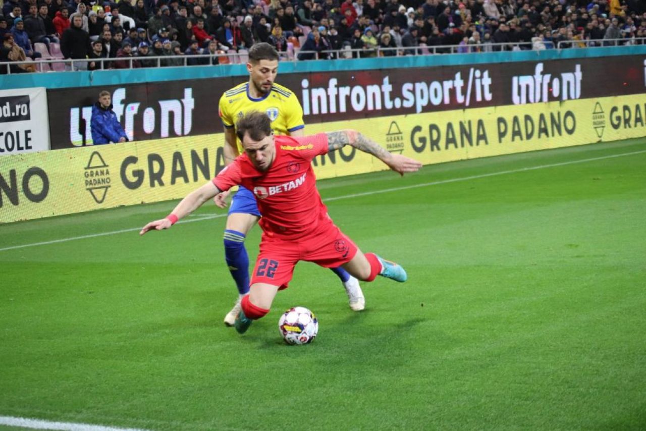 FCSB - Petrolul Ploiești | Cum a descris Helmut Duckadam jocul „roș-albaștrilor” din prima repriză_9