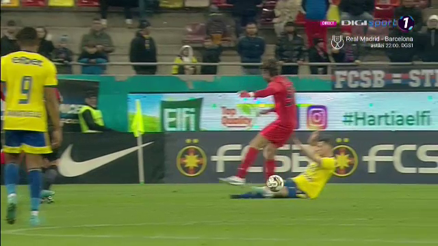 Pierdere mare pentru FCSB la meciul cu UTA Arad: proteste în genunchi_9