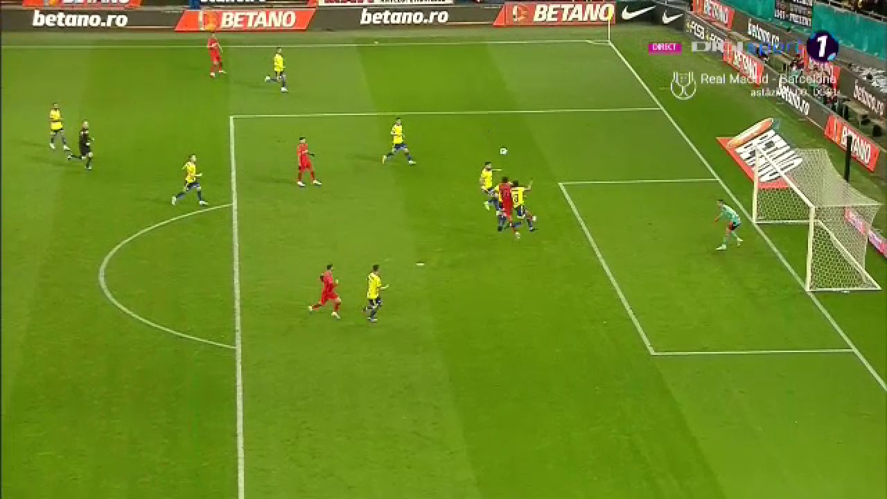 Gol de generic înscris în FCSB - Petrolul! Edjouma a reușit o foarfecă de senzație și a încheiat meciul în mare stil_1