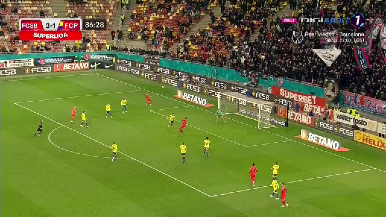 Gol de generic înscris în FCSB - Petrolul! Edjouma a reușit o foarfecă de senzație și a încheiat meciul în mare stil_8