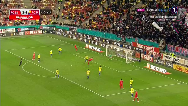 Gol de generic înscris în FCSB - Petrolul! Edjouma a reușit o foarfecă de senzație și a încheiat meciul în mare stil_9