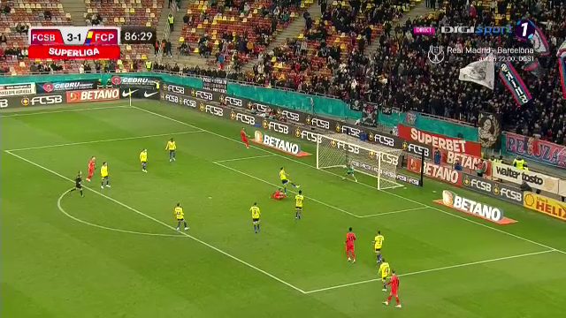 Gol de generic înscris în FCSB - Petrolul! Edjouma a reușit o foarfecă de senzație și a încheiat meciul în mare stil_12