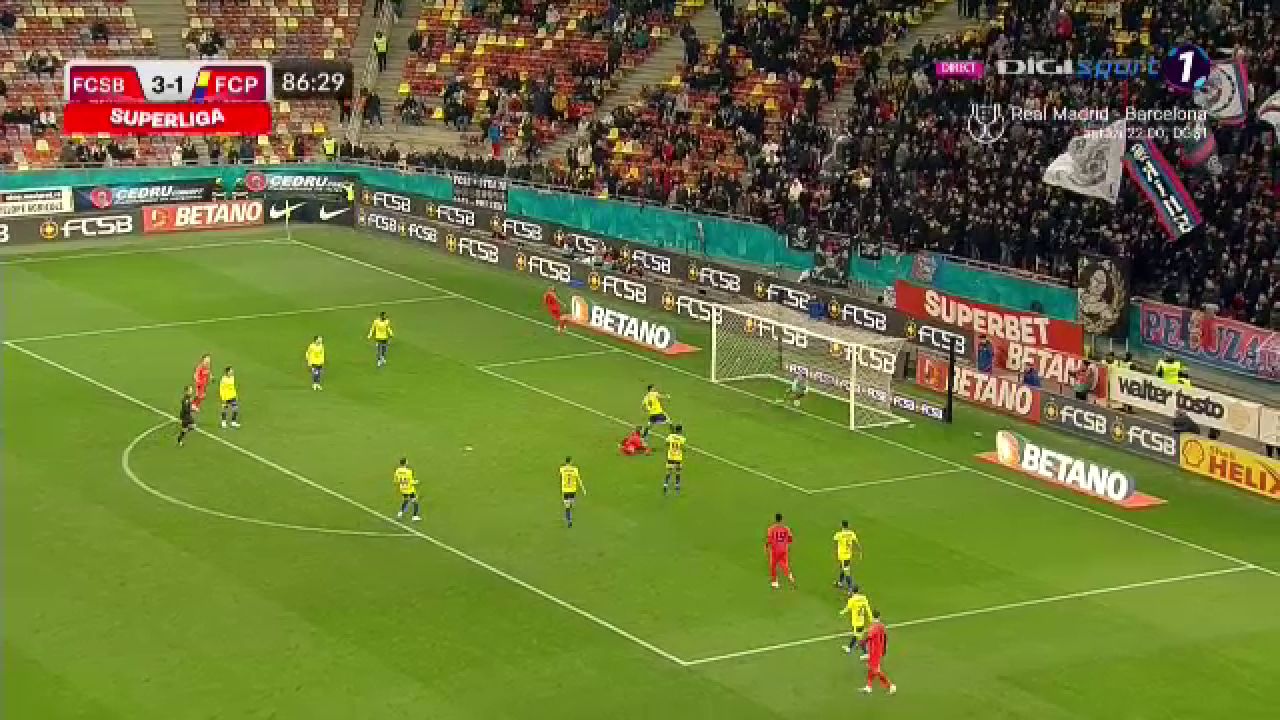 Gol de generic înscris în FCSB - Petrolul! Edjouma a reușit o foarfecă de senzație și a încheiat meciul în mare stil_13