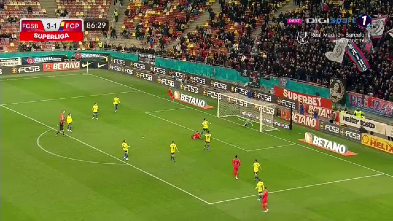 Gol de generic înscris în FCSB - Petrolul! Edjouma a reușit o foarfecă de senzație și a încheiat meciul în mare stil_14