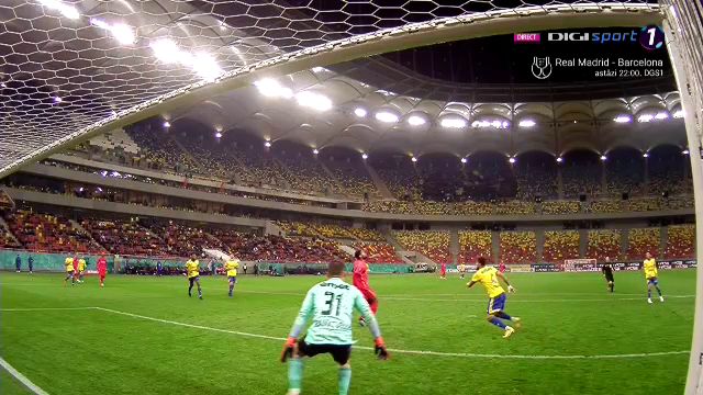 Gol de generic înscris în FCSB - Petrolul! Edjouma a reușit o foarfecă de senzație și a încheiat meciul în mare stil_22