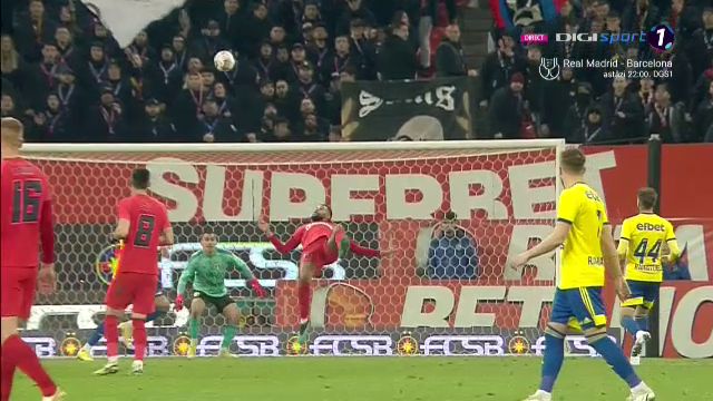 Gol de generic înscris în FCSB - Petrolul! Edjouma a reușit o foarfecă de senzație și a încheiat meciul în mare stil_37