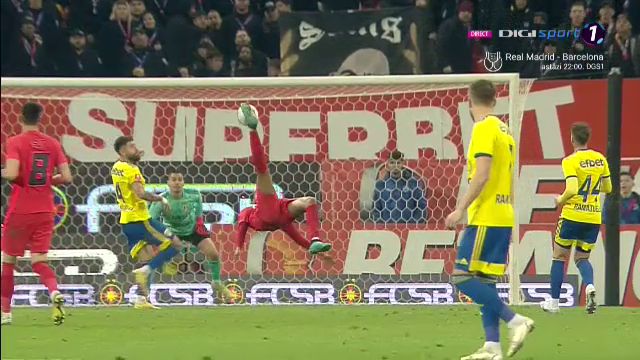 Gol de generic înscris în FCSB - Petrolul! Edjouma a reușit o foarfecă de senzație și a încheiat meciul în mare stil_41