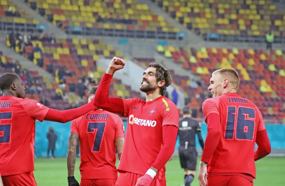 Compagno l-a egalat pe Dugandzic în clasamentul golgheterilor din Superligă! Cum a marcat italianul în FCSB - Petrolul Ploiești_6