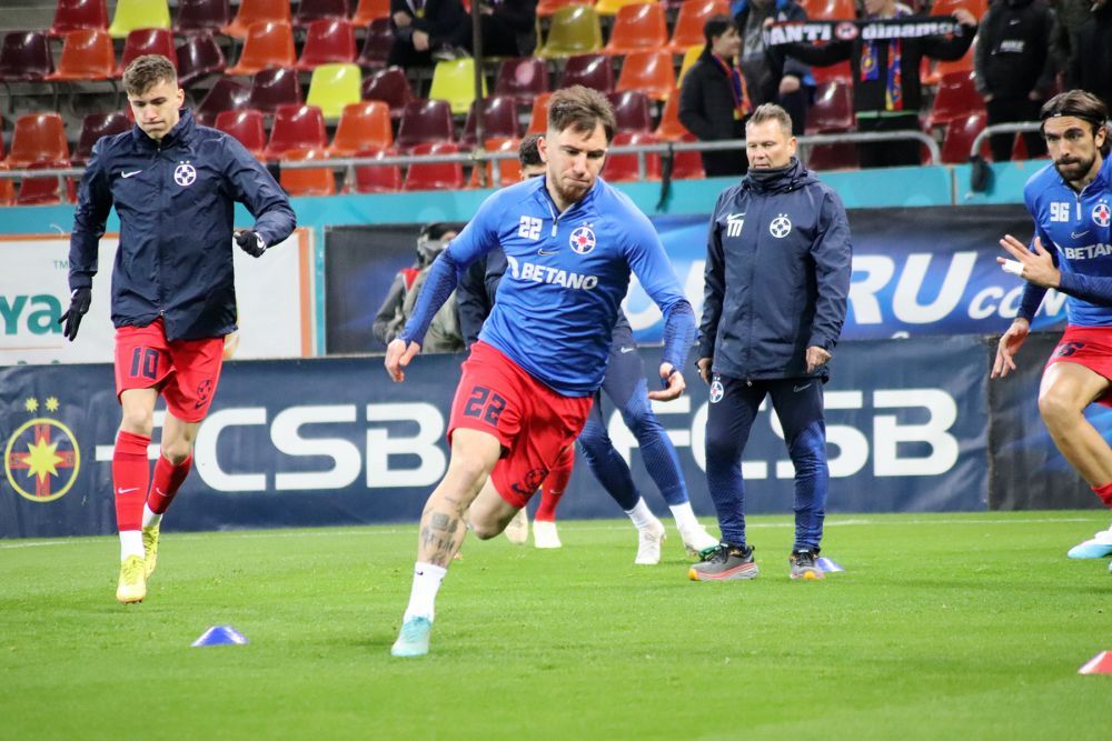 Cele mai tari imagini din prima repriză a meciului FCSB - Petrolul Ploiești_3