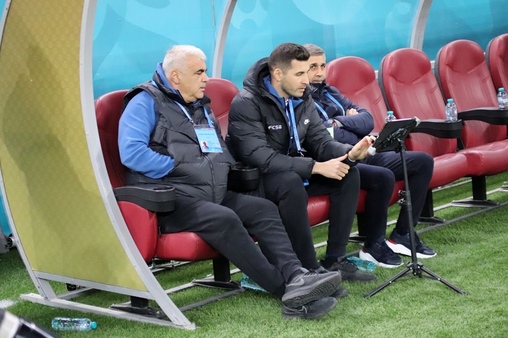 Cele mai tari imagini din prima repriză a meciului FCSB - Petrolul Ploiești_19