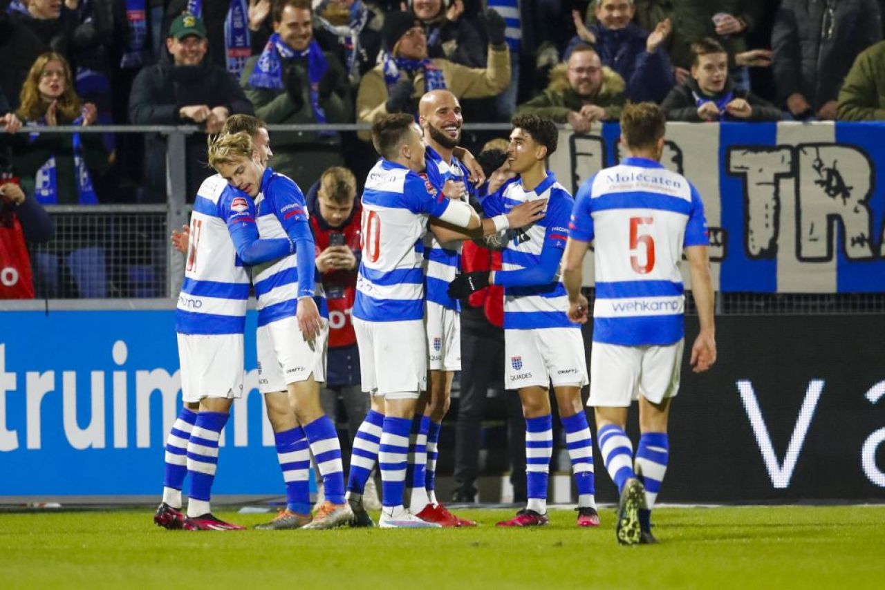 Istorie în Olanda: victorie cu 13-0 în campionat! Un fost atacant din Liga 1 a stabilit un record greu de doborât_2