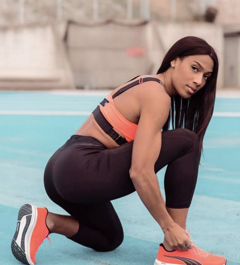 Superba Patricia Mamona ține ștacheta sus și la 35 de ani! Video provocator cu o colegă și medalie la Campionatele Europene de la Istanbul_23