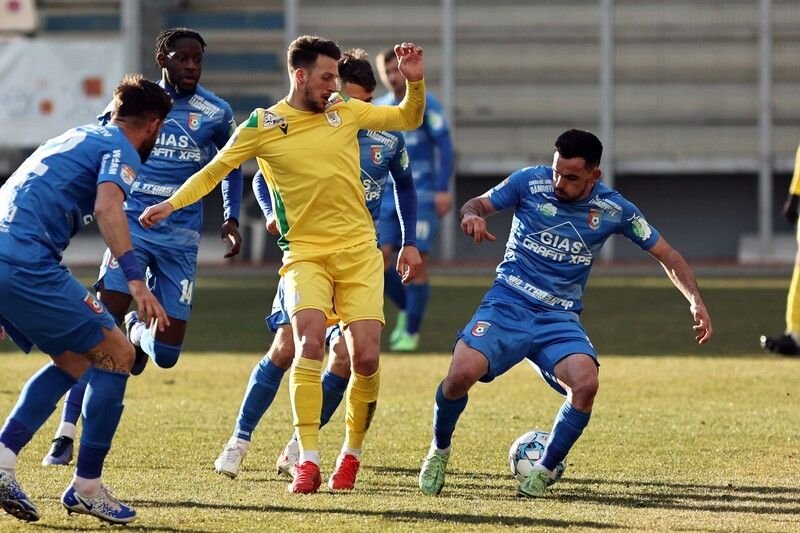 CS Mioveni - Chindia T&acirc;rgoviște 2-0! Argeșenii au obținut prima victorie din ultimele cinci etape