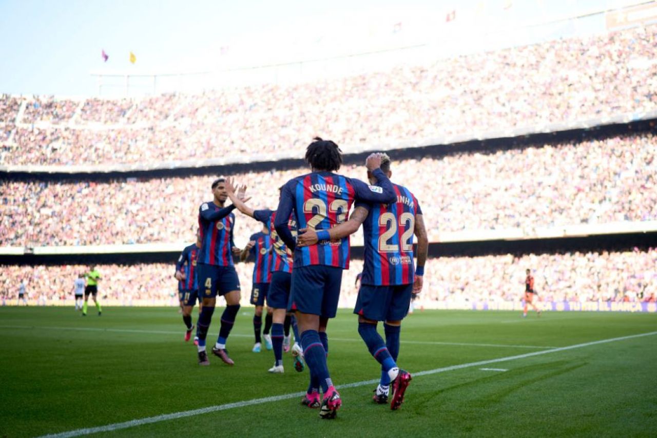 Victorie chinuită pentru FC Barcelona: penalty ratat și inferioritate numerică jumătate de oră cu Valencia! _4