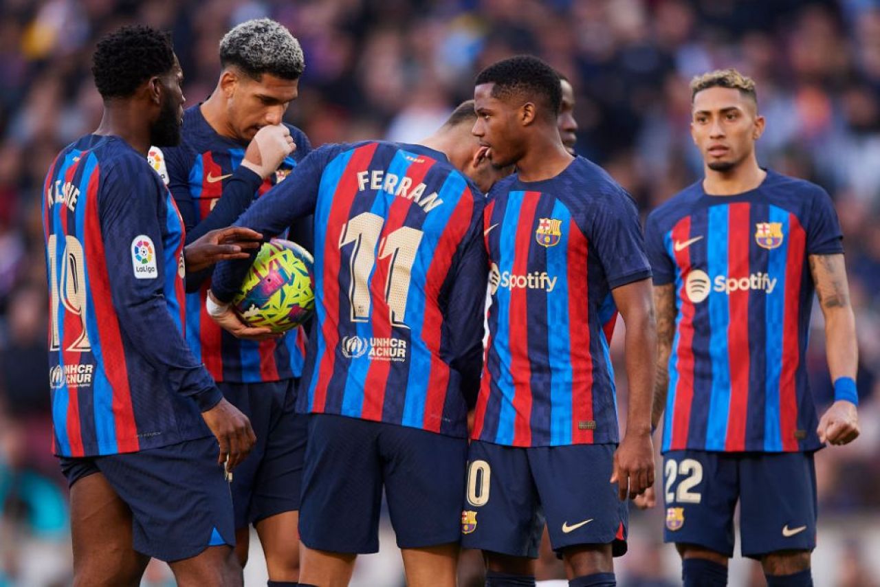 Victorie chinuită pentru FC Barcelona: penalty ratat și inferioritate numerică jumătate de oră cu Valencia! _8