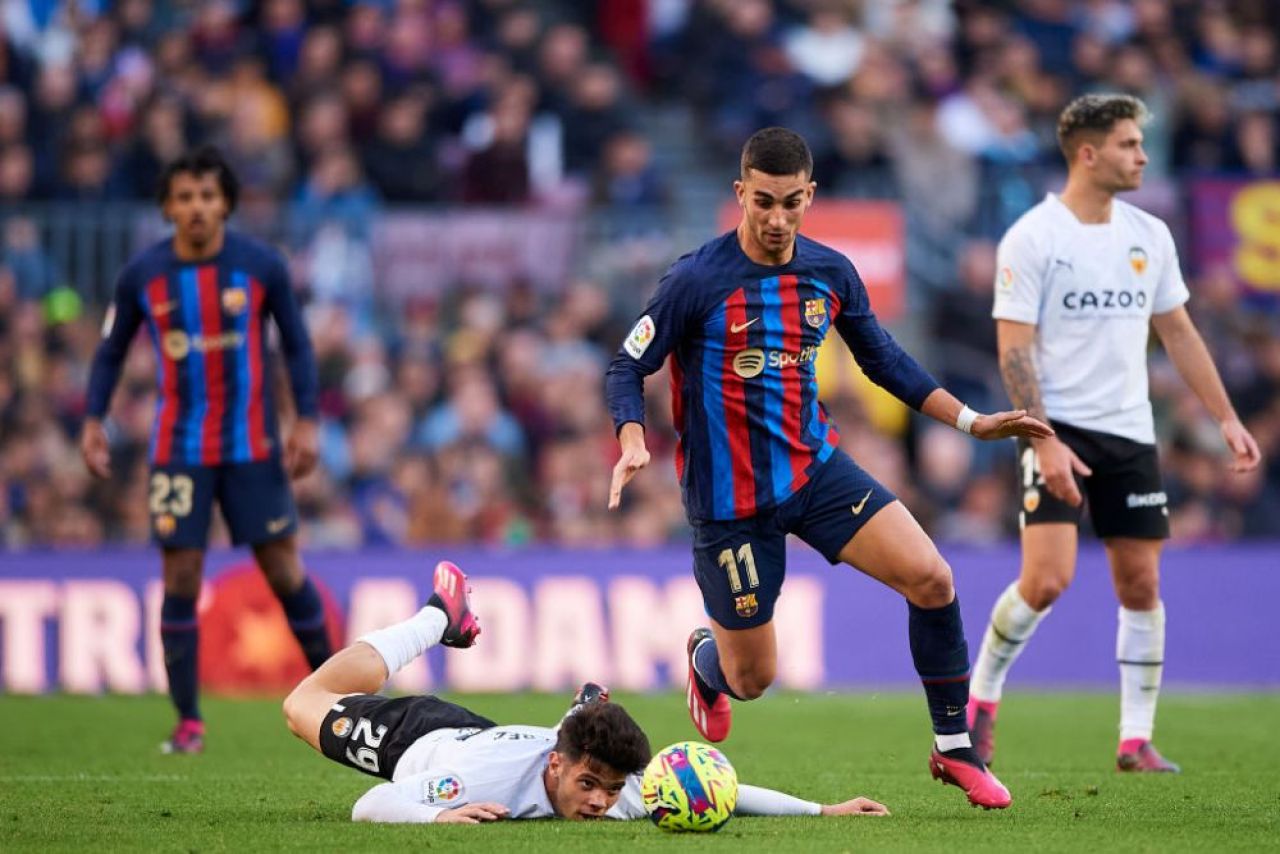 Victorie chinuită pentru FC Barcelona: penalty ratat și inferioritate numerică jumătate de oră cu Valencia! _9