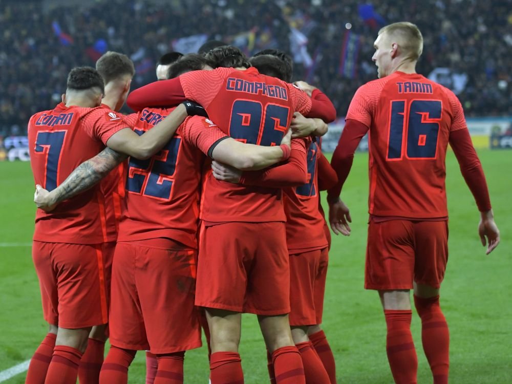 Ce apare pe foaia de joc de la UTA Arad - FCSB, după ce vicecampioana a rămas fără antrenor principal