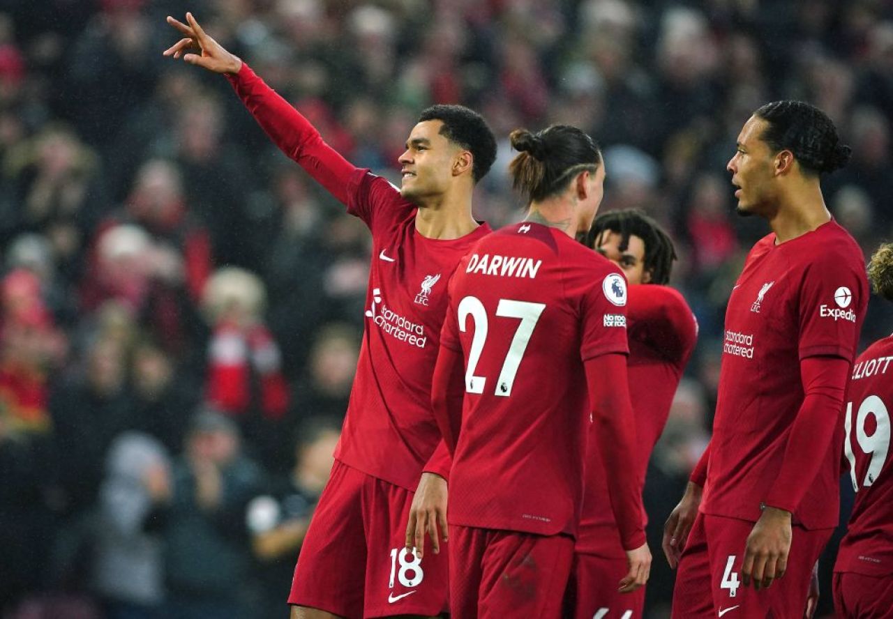 Liverpool a 'spulberat-o' pe Manchester United! Elevii lui Klopp au înscris de șapte ori pe Anfield_8