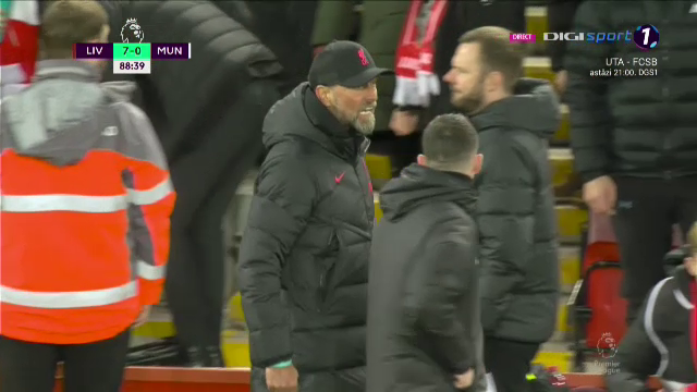 Jurgen Klopp, criză de nervi la 7-0 pentru Liverpool cu Manchester United! Un fan l-a scos din minți_18