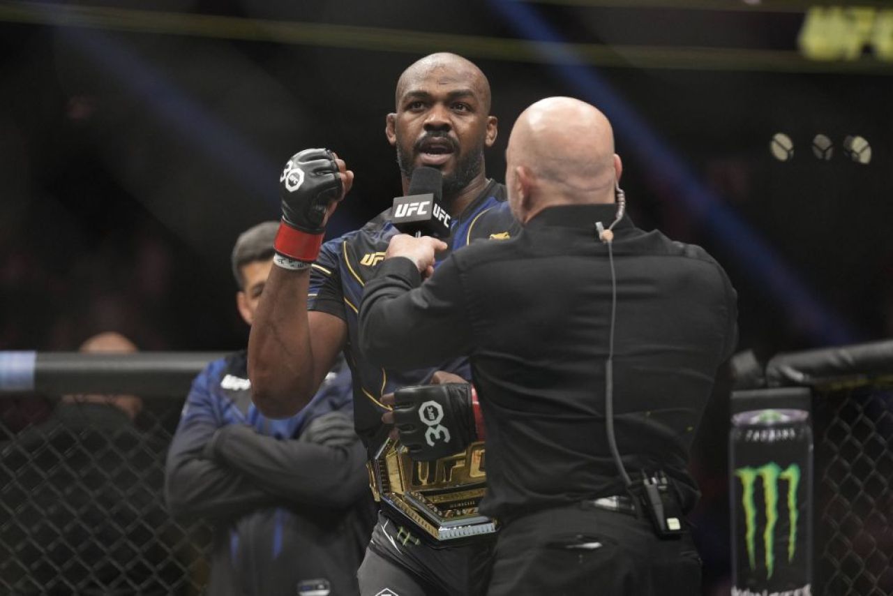 Noaptea strangulărilor în UFC_2