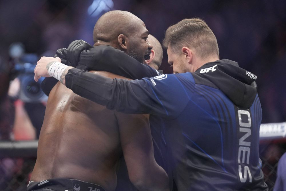 Noaptea strangulărilor în UFC_3