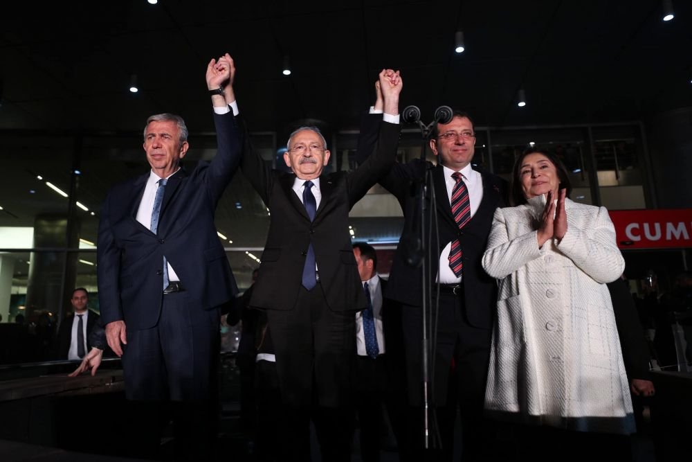 Unul dintre cei mai cunoscuți fani ai lui Fenerbahce, candidatul opoziției pentru a-l detrona pe Erdogan!_8