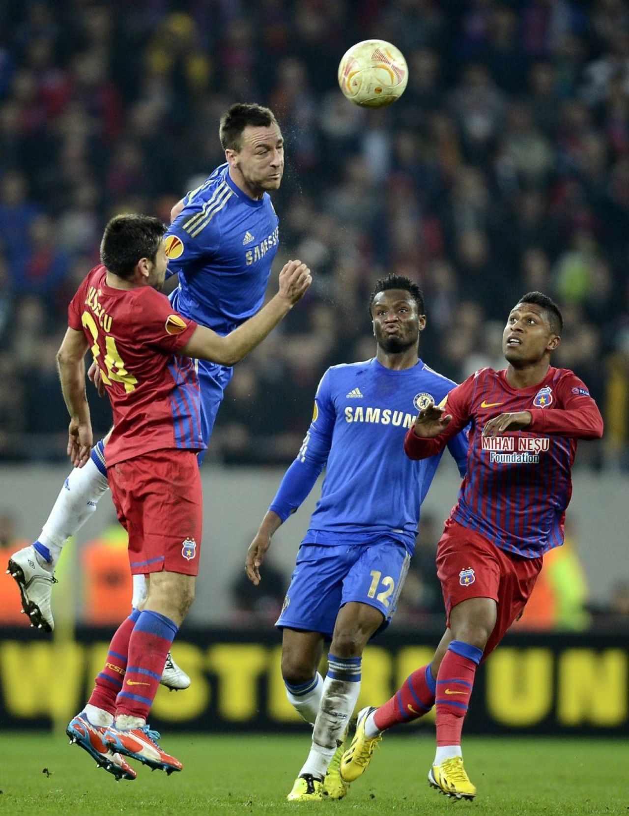 FCSB - Chelsea 1-0 | 10 ani de la seara magică în care „roș-albaștrii” au învins „Regina Europei” la București_2