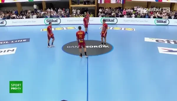 &bdquo;Tricolorii&rdquo; reduc din avantaj &icirc;n Insulele Feroe - Rom&acirc;nia (Pro Arena VOYO)