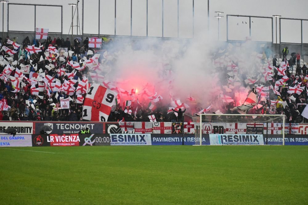 I-auzi, Dinamo! Cu ce sumă se vând 51% din acțiunile de la Padova, clubul din Serie C condus de o femeie_5