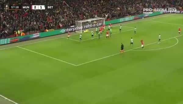 Manchester United - Betis 3-1 (Gol marcat de Bruno Fernandes)