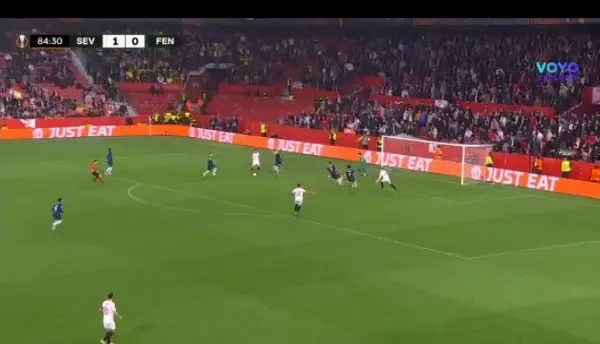 Sevilla - Fenerbahce 2-0 (Lamela dublează avantajul)